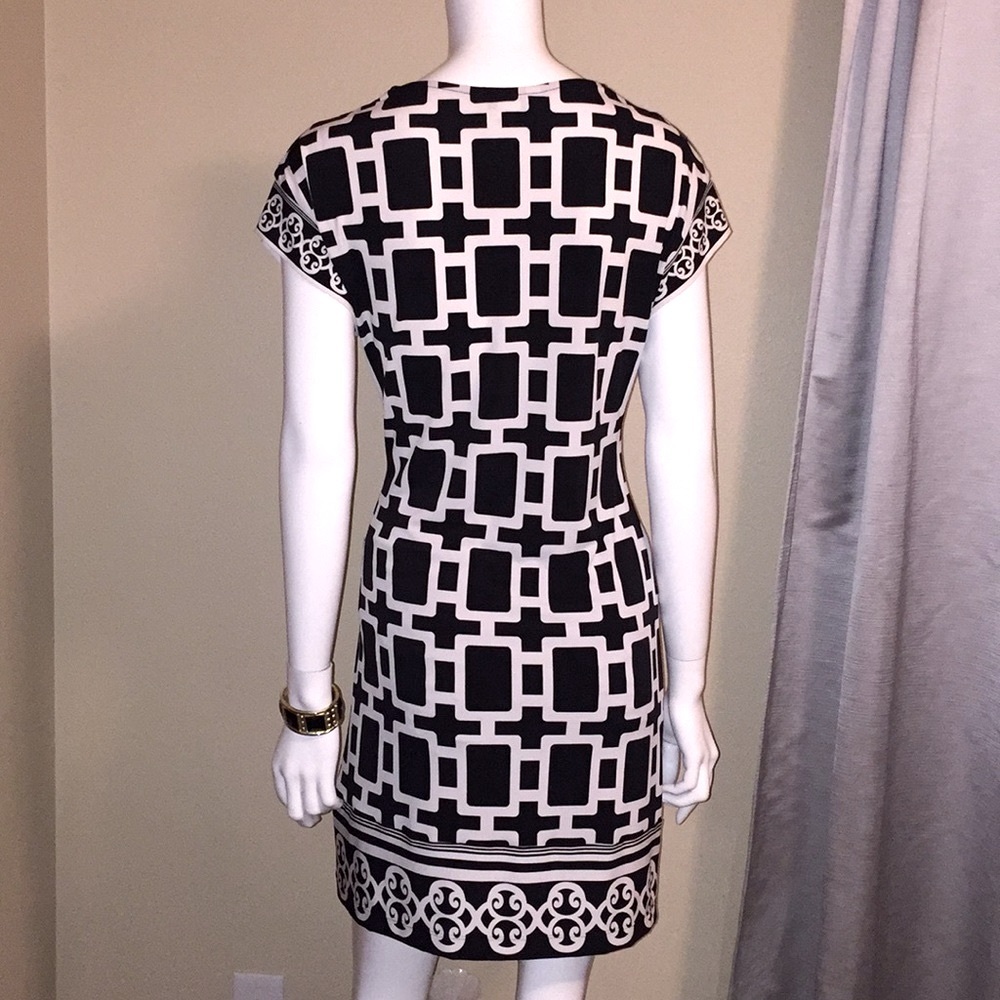WHBM, Women dress size S - Picture 3 of 5